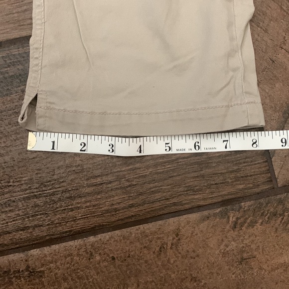 Maurice’s Capri - Picture 6 of 6